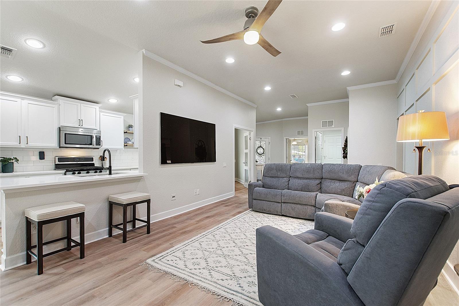 157 DEL SOL AVE, DAVENPORT, FL, 33837