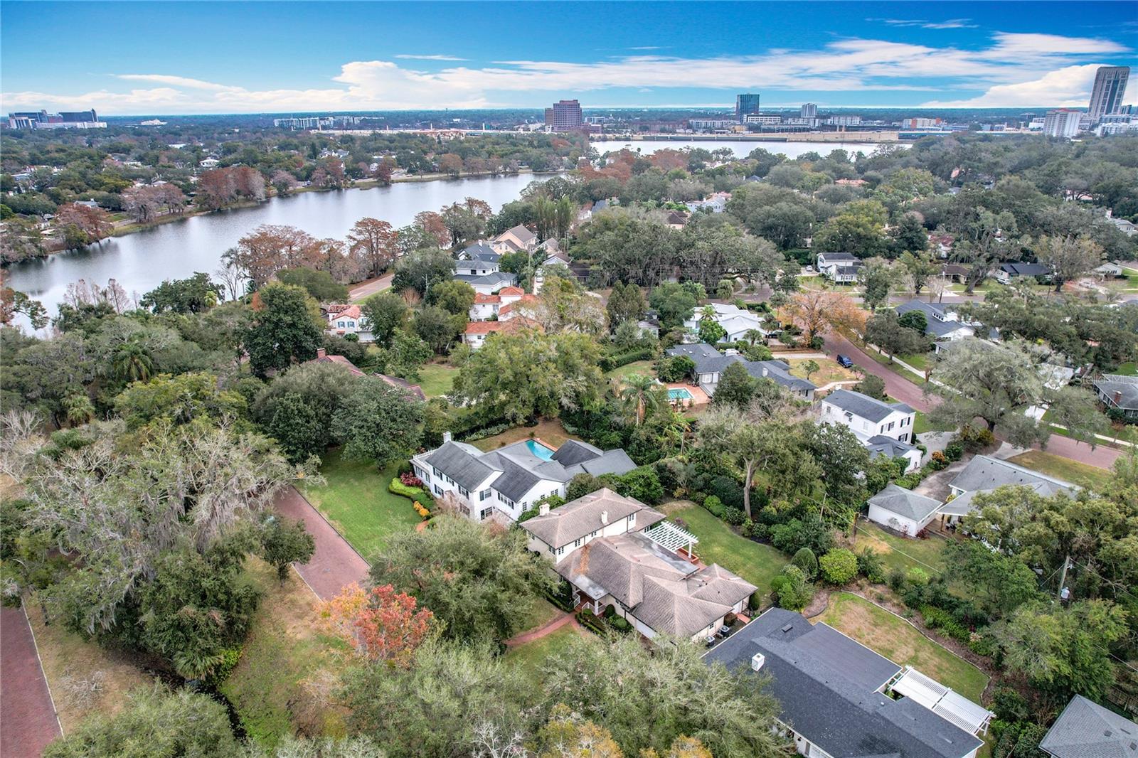 1138 OVERBROOK DR, ORLANDO, FL, 32804