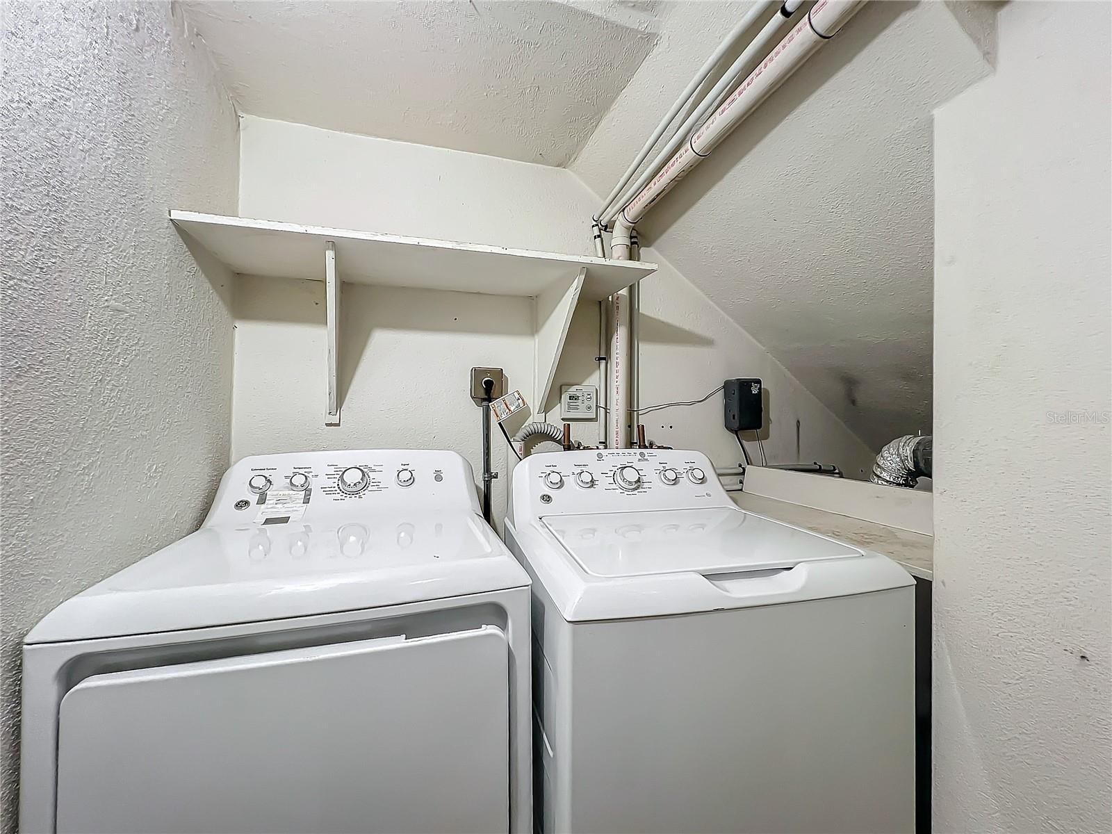 1138 OVERBROOK DR, ORLANDO, FL, 32804