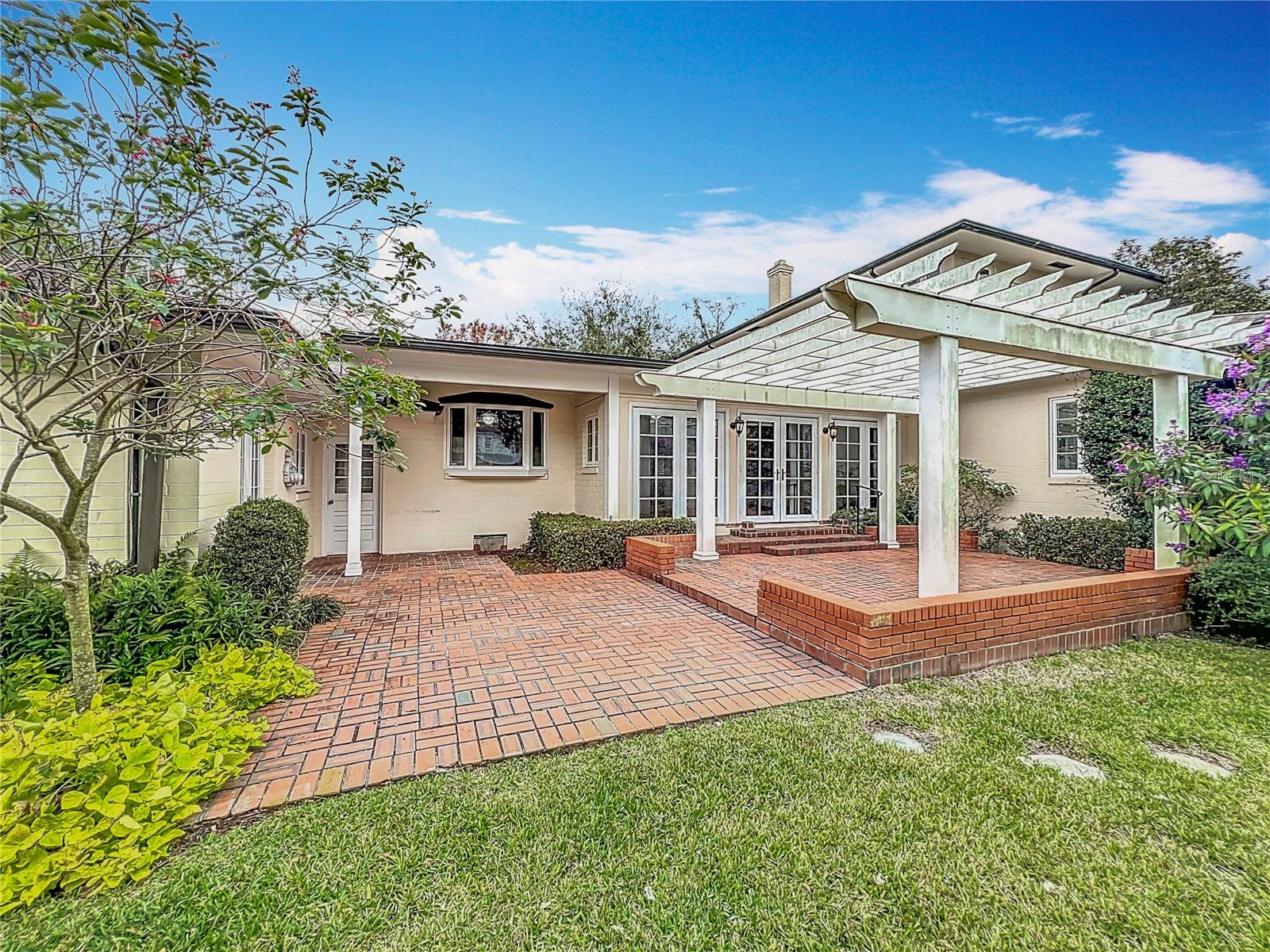 1138 OVERBROOK DR, ORLANDO, FL, 32804