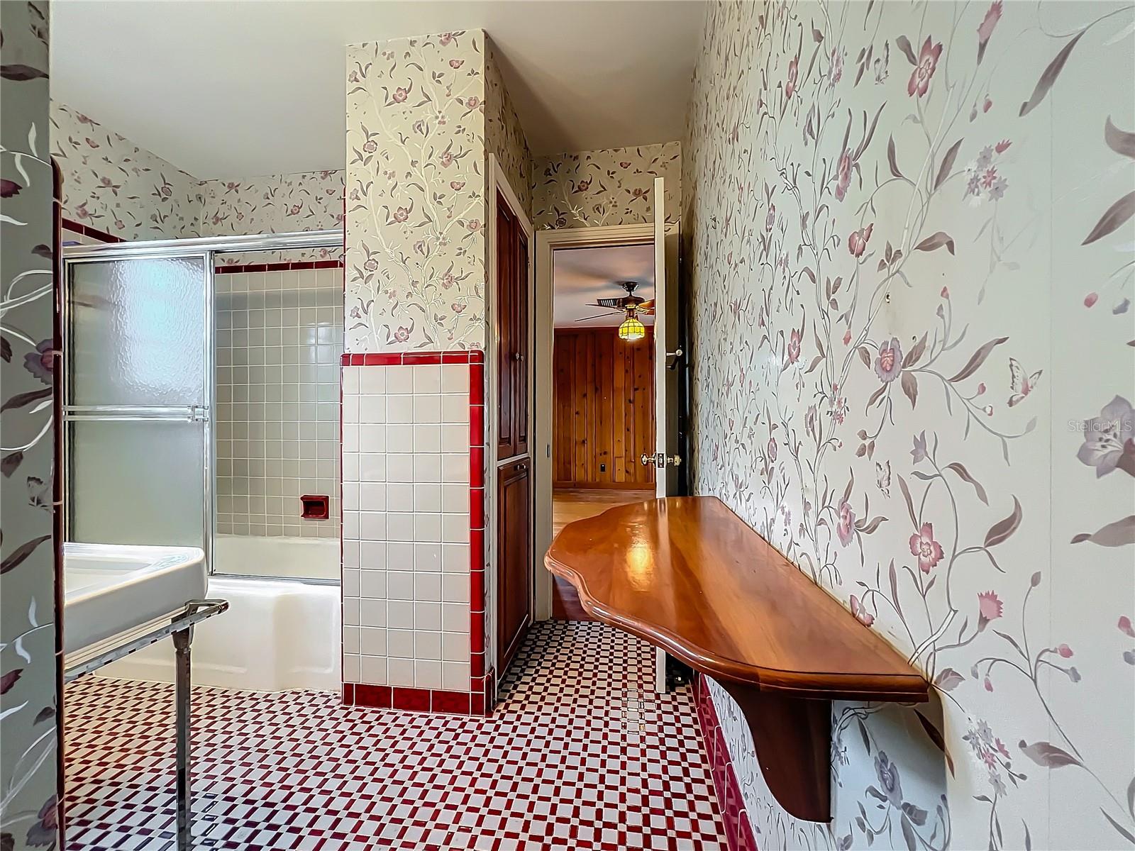 1138 OVERBROOK DR, ORLANDO, FL, 32804