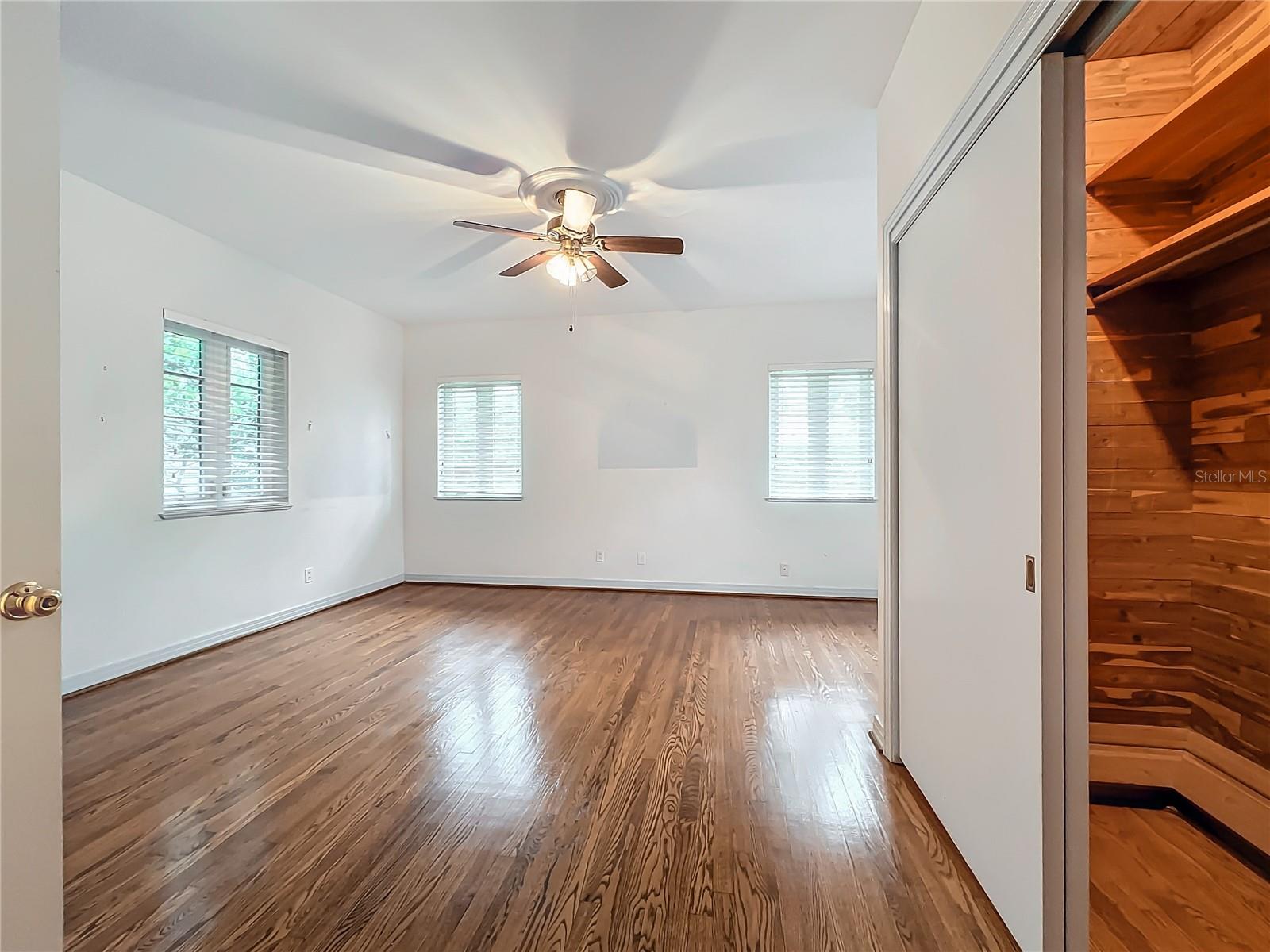 1138 OVERBROOK DR, ORLANDO, FL, 32804