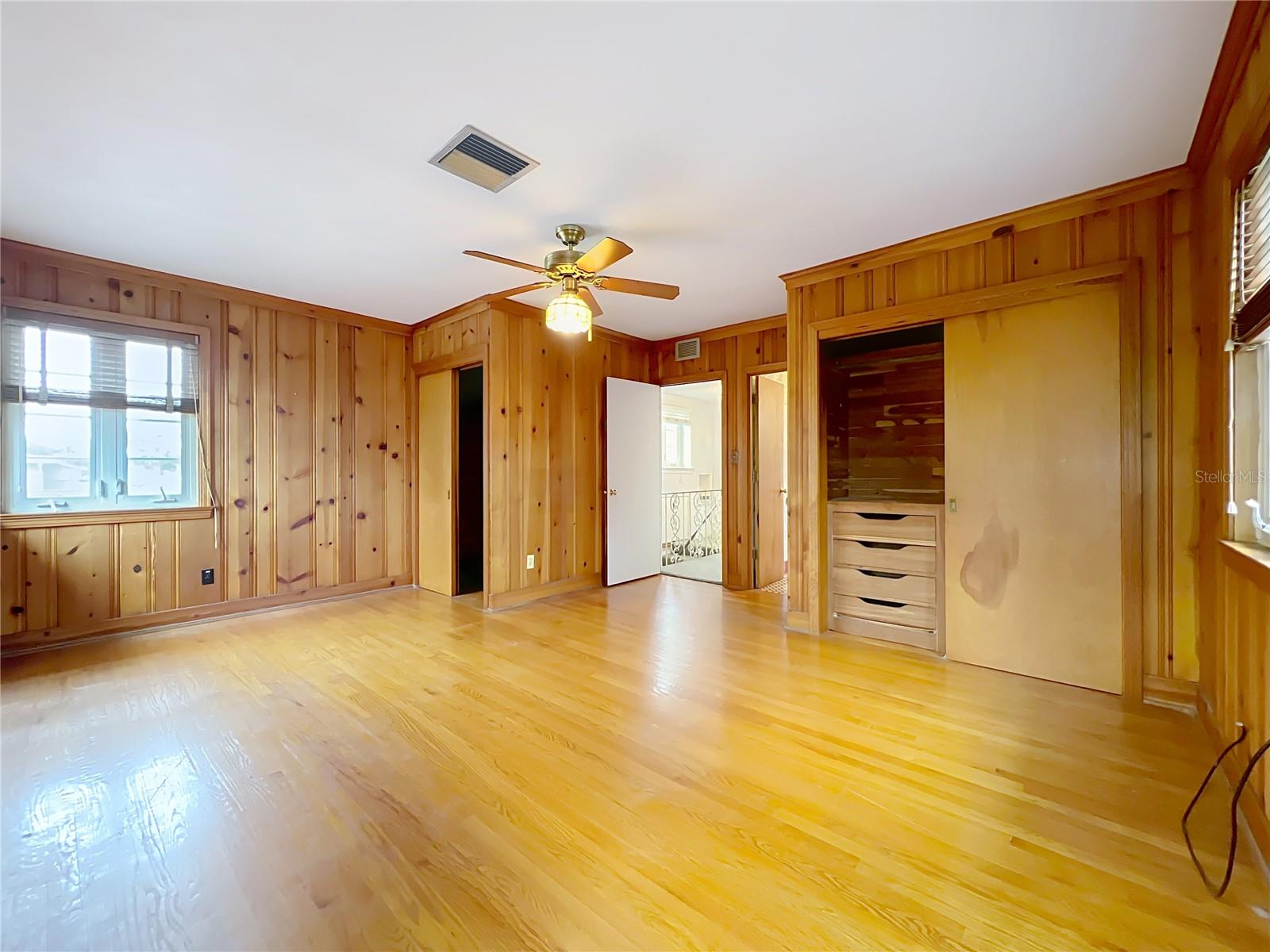 1138 OVERBROOK DR, ORLANDO, FL, 32804