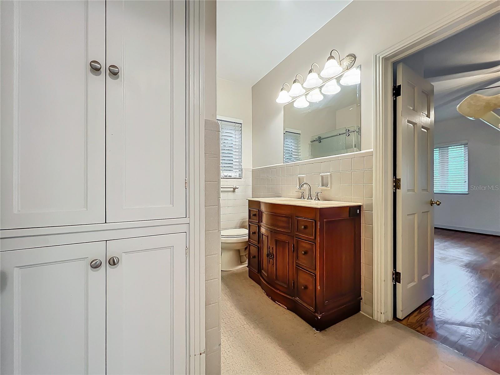 1138 OVERBROOK DR, ORLANDO, FL, 32804