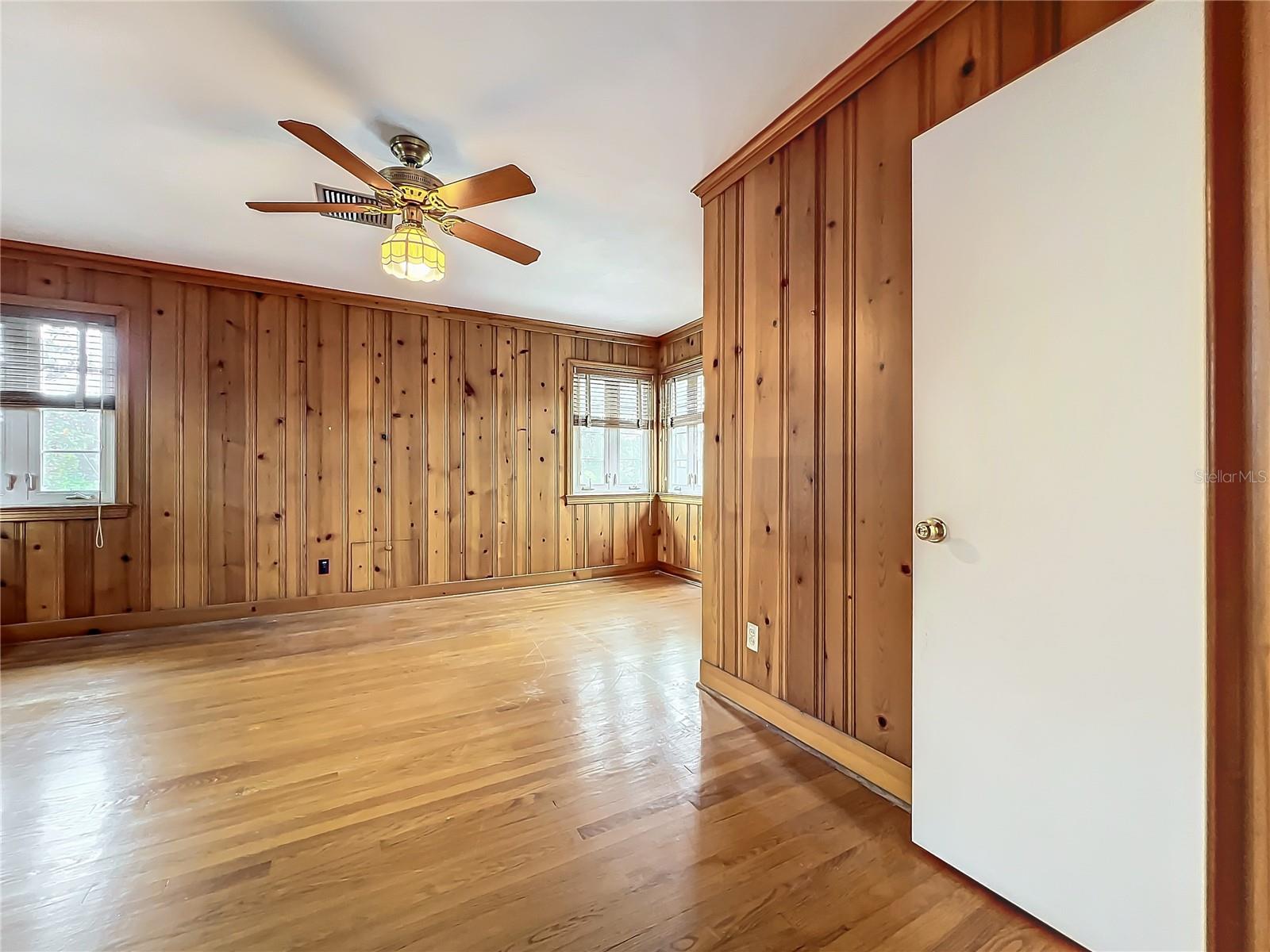 1138 OVERBROOK DR, ORLANDO, FL, 32804