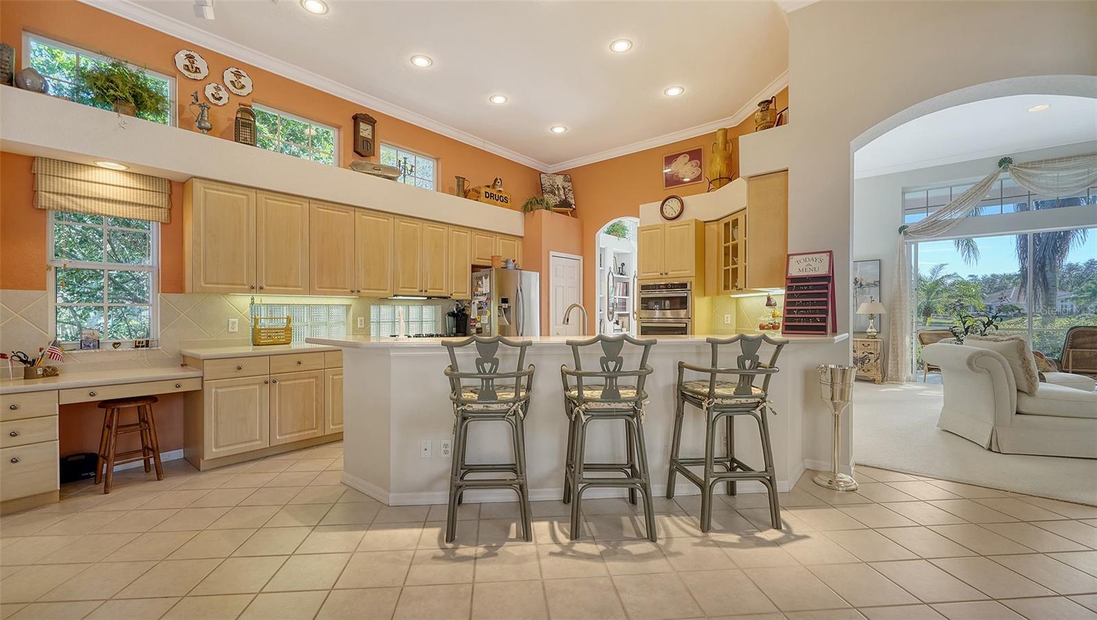 7349 WINDEMERE LN, UNIVERSITY PARK, FL, 34201