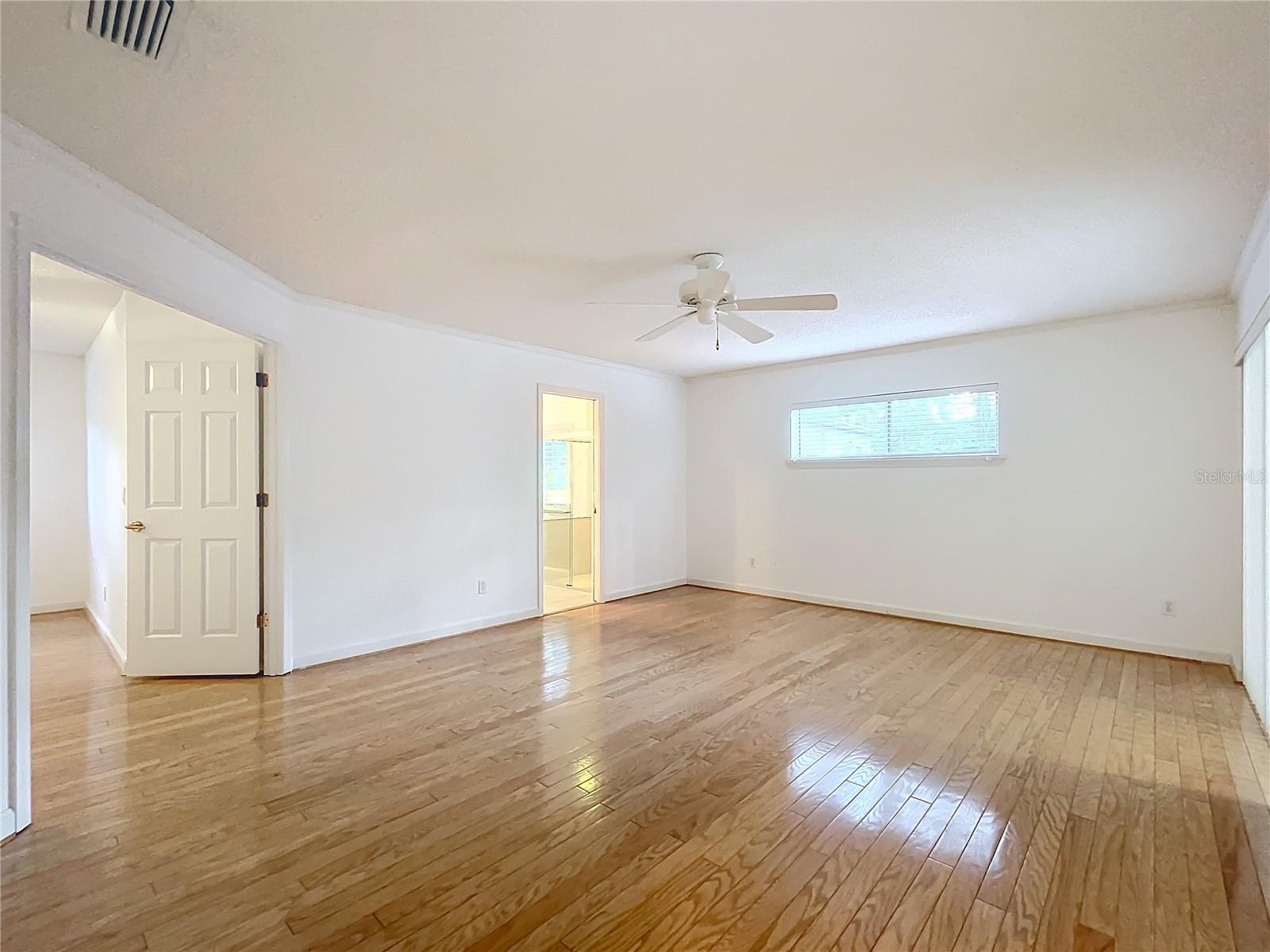 2042 EAGLES REST DR, APOPKA, FL, 32712