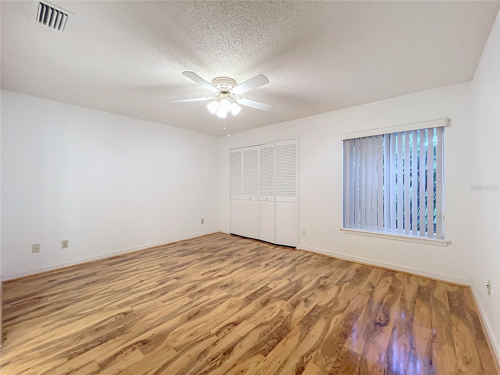 2042 EAGLES REST DR, APOPKA, FL, 32712