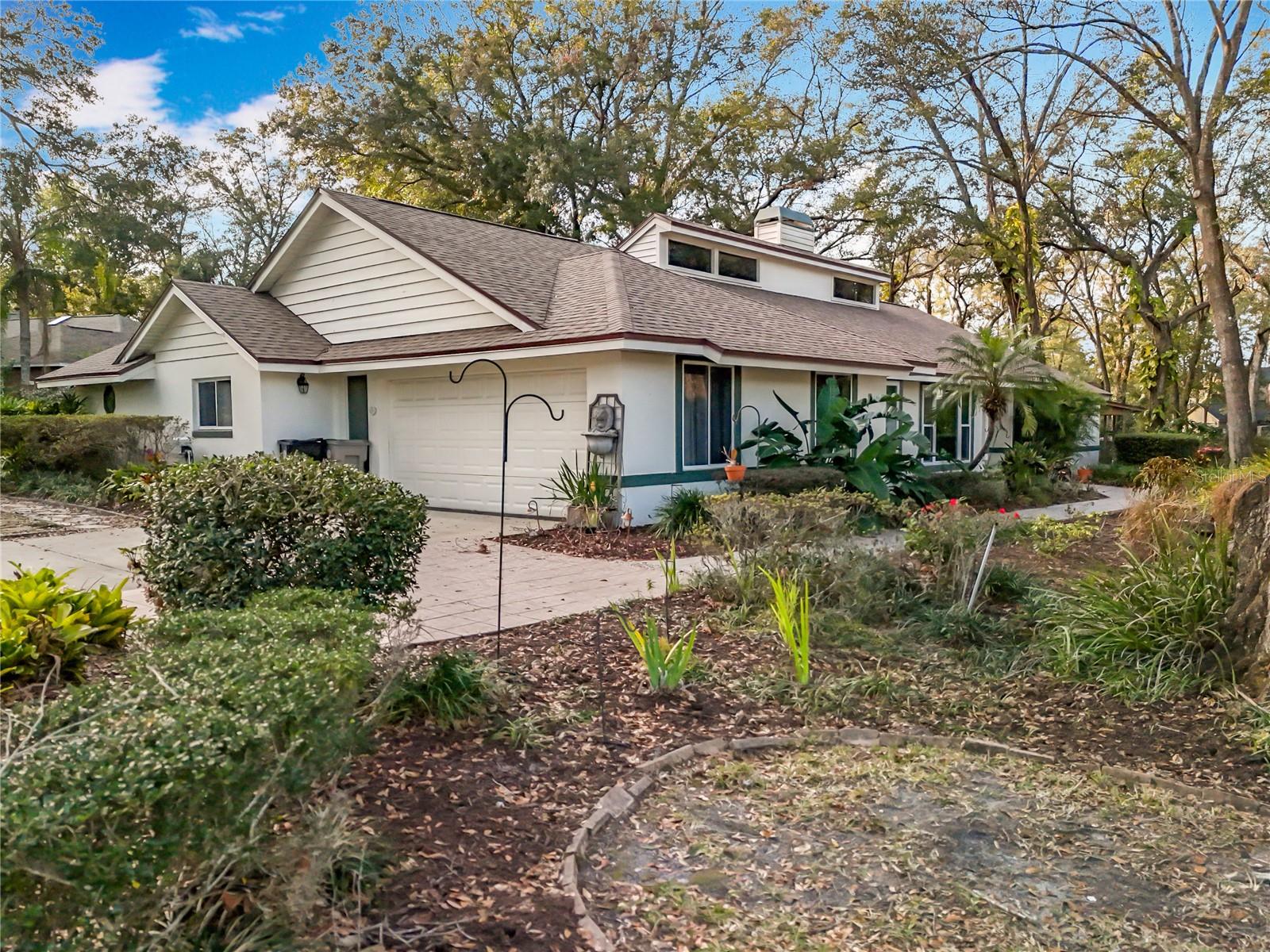 2042 EAGLES REST DR, APOPKA, FL, 32712