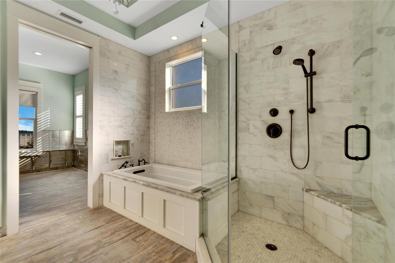 6323 BAYOU GRANDE BLVD NE, ST PETERSBURG, FL, 33702