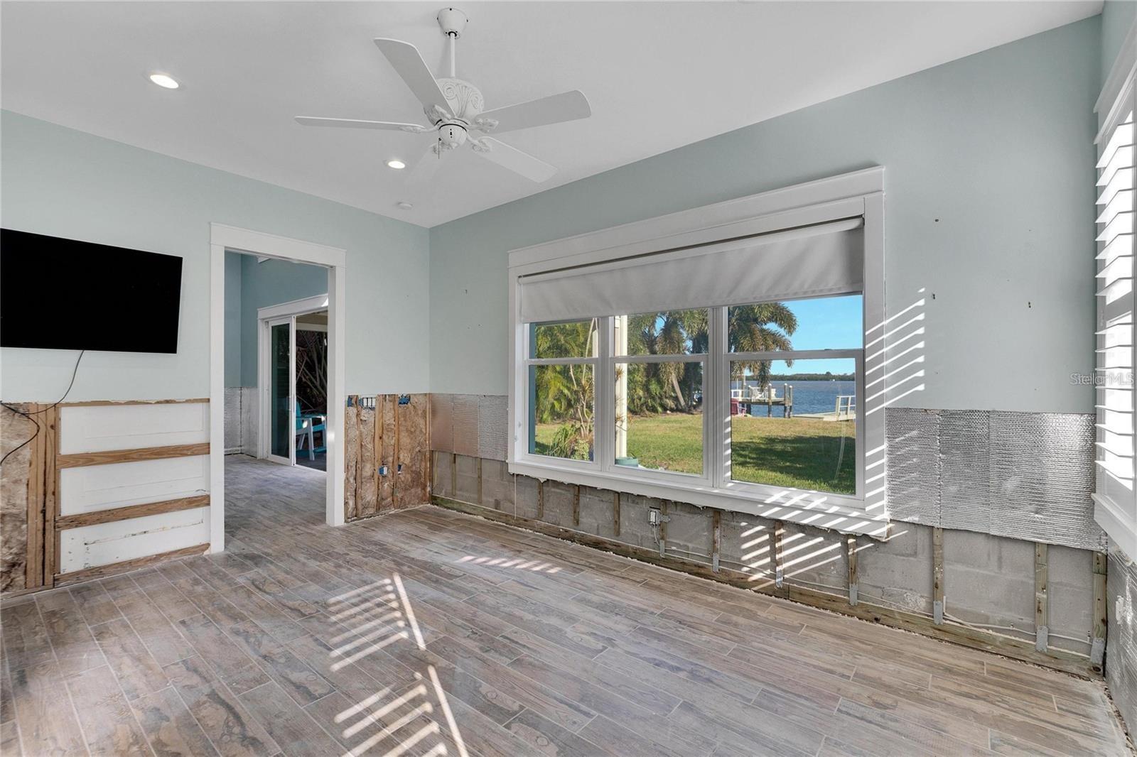 6323 BAYOU GRANDE BLVD NE, ST PETERSBURG, FL, 33702