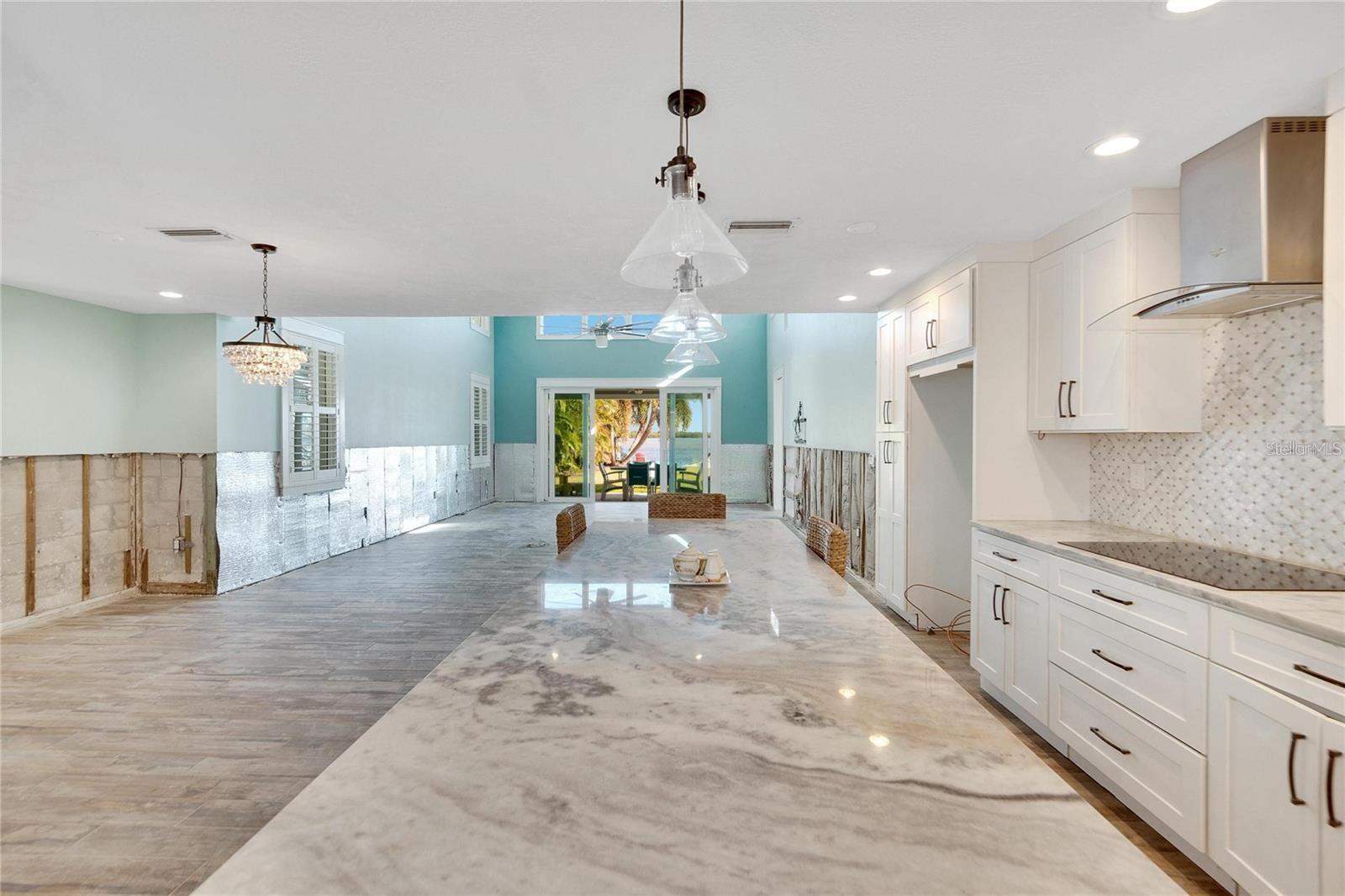 6323 BAYOU GRANDE BLVD NE, ST PETERSBURG, FL, 33702