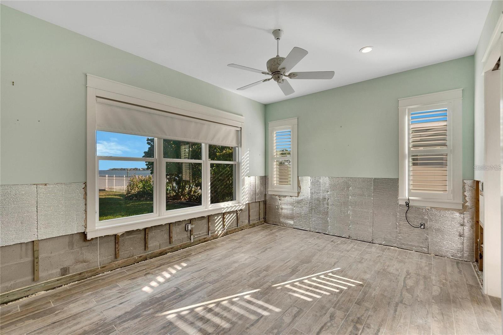 6323 BAYOU GRANDE BLVD NE, ST PETERSBURG, FL, 33702