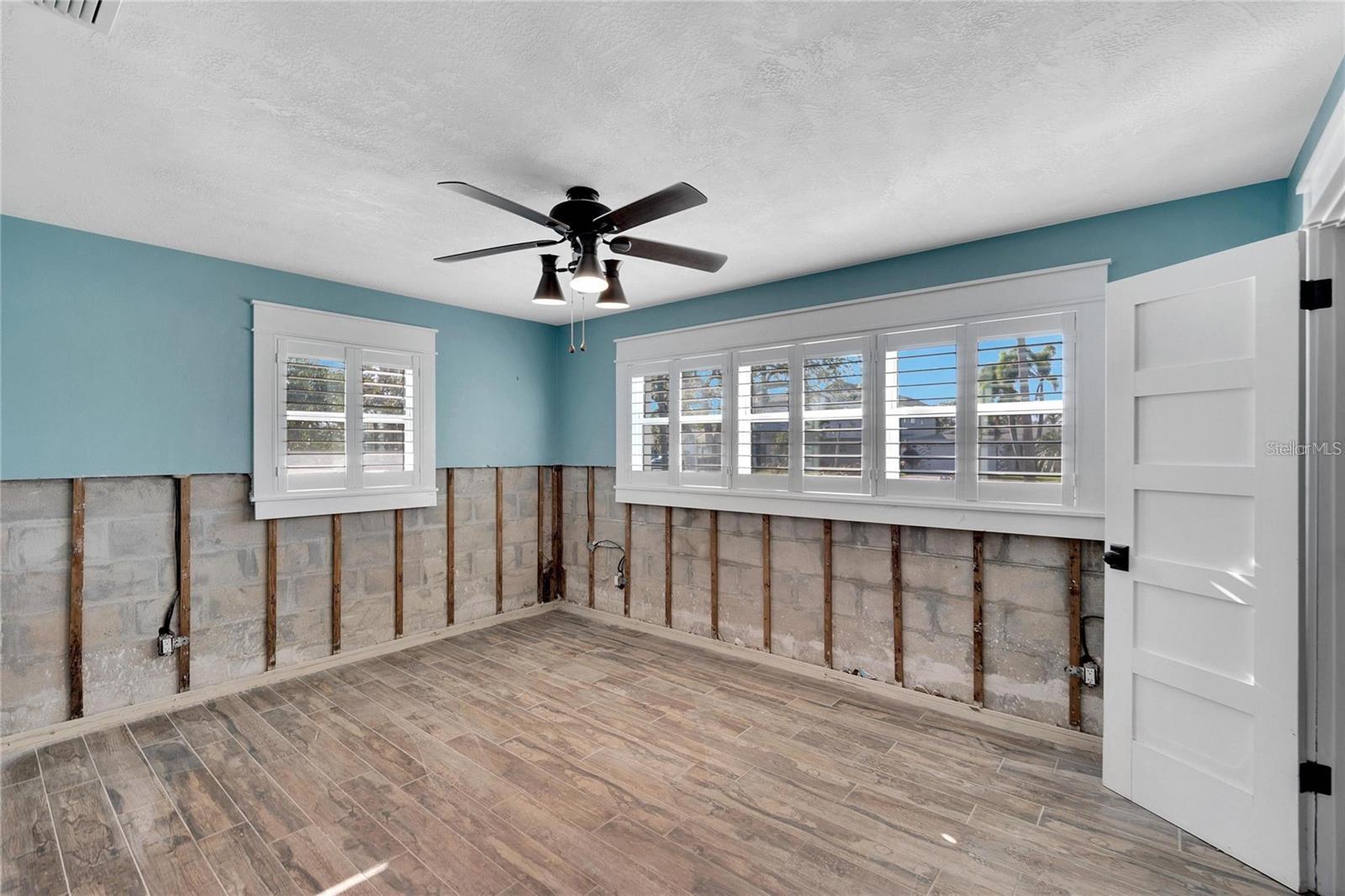 6323 BAYOU GRANDE BLVD NE, ST PETERSBURG, FL, 33702