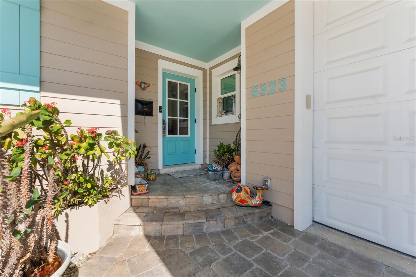 6323 BAYOU GRANDE BLVD NE, ST PETERSBURG, FL, 33702