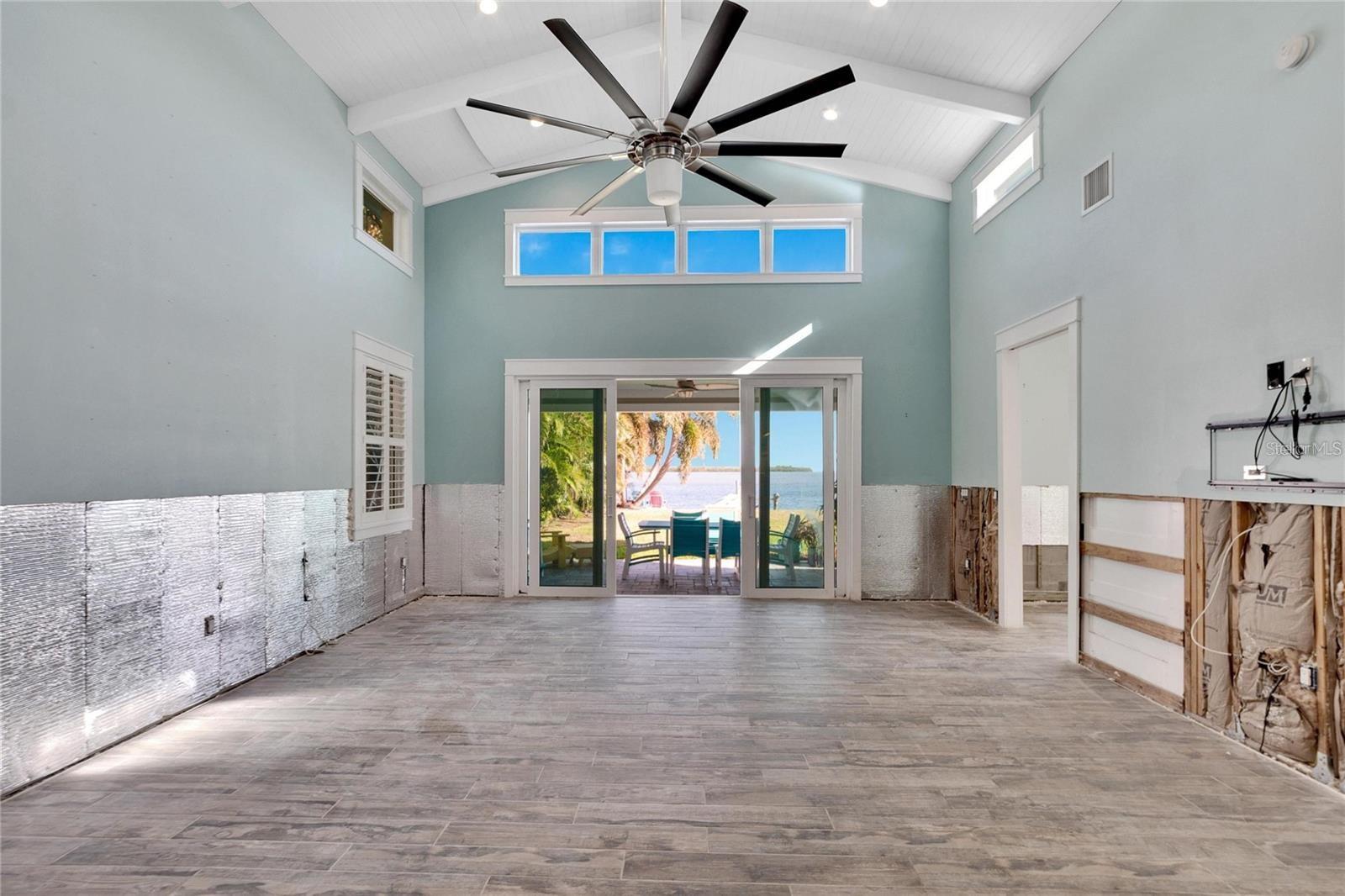 6323 BAYOU GRANDE BLVD NE, ST PETERSBURG, FL, 33702