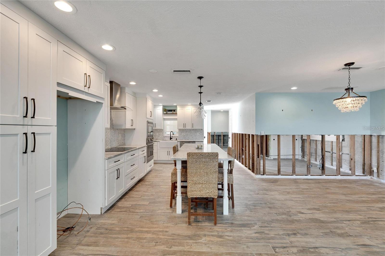 6323 BAYOU GRANDE BLVD NE, ST PETERSBURG, FL, 33702