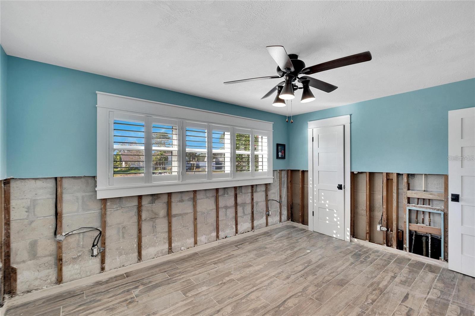 6323 BAYOU GRANDE BLVD NE, ST PETERSBURG, FL, 33702