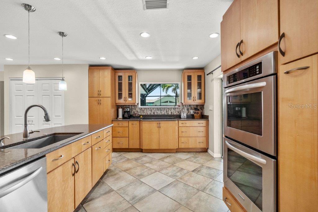 9316 120TH AVE, LARGO, FL, 33773