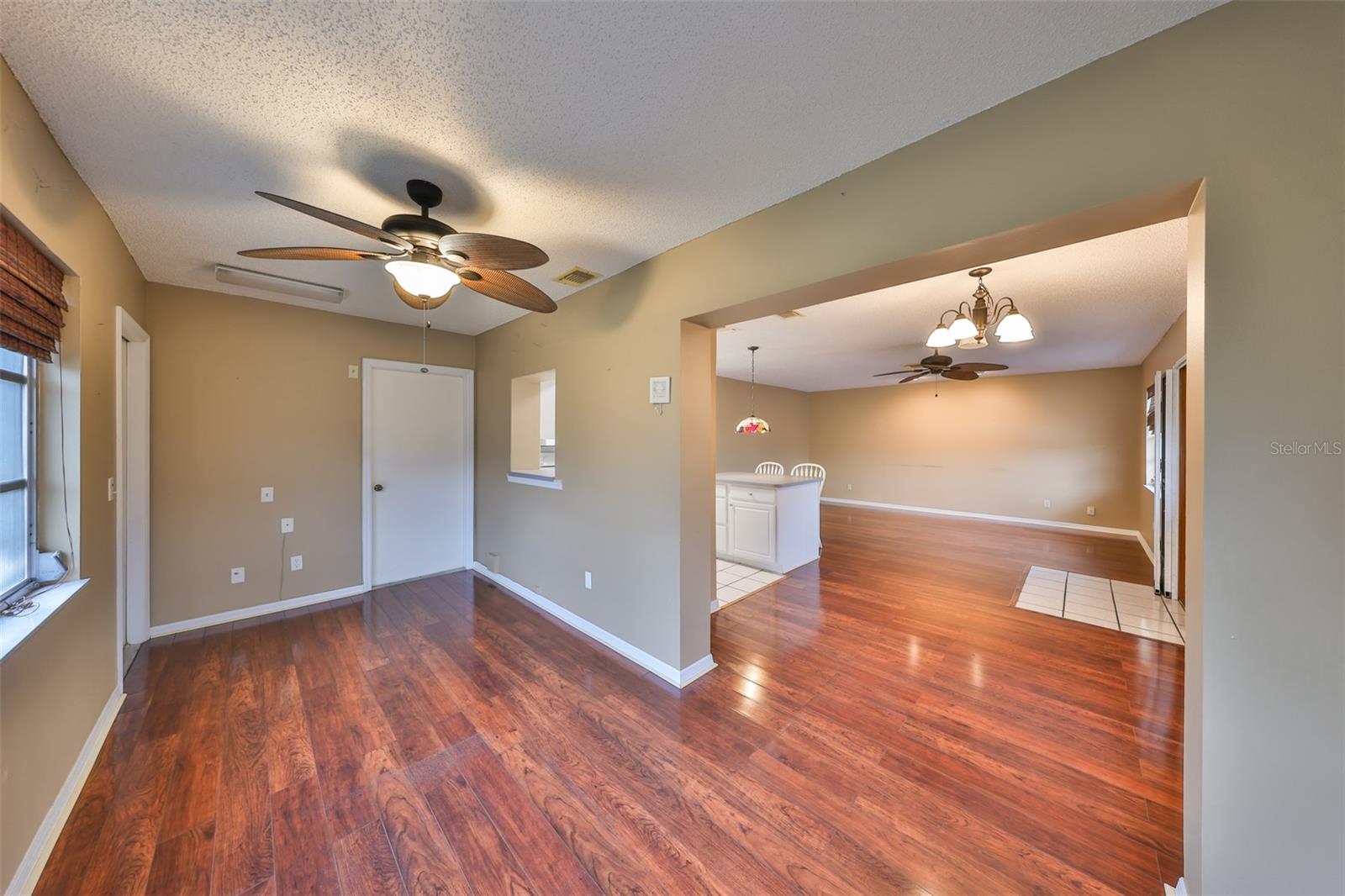 210 GLOUCESTER BLVD, SUN CITY CENTER, FL, 33573