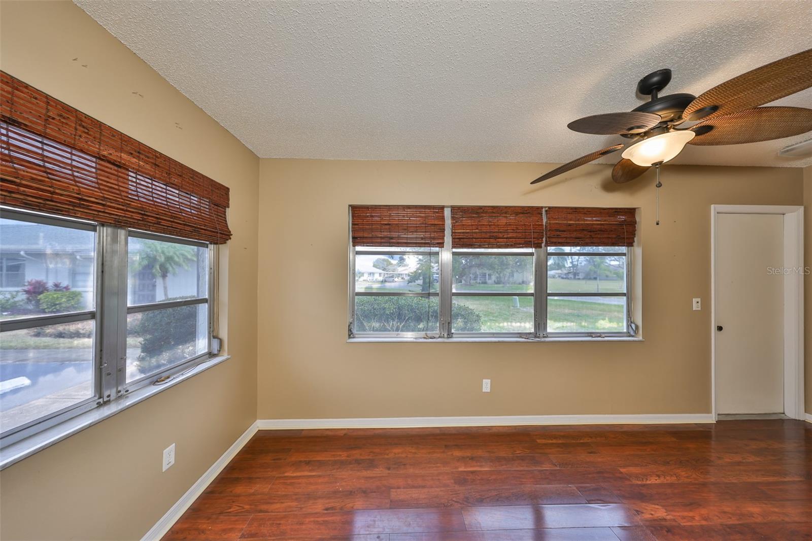 210 GLOUCESTER BLVD, SUN CITY CENTER, FL, 33573