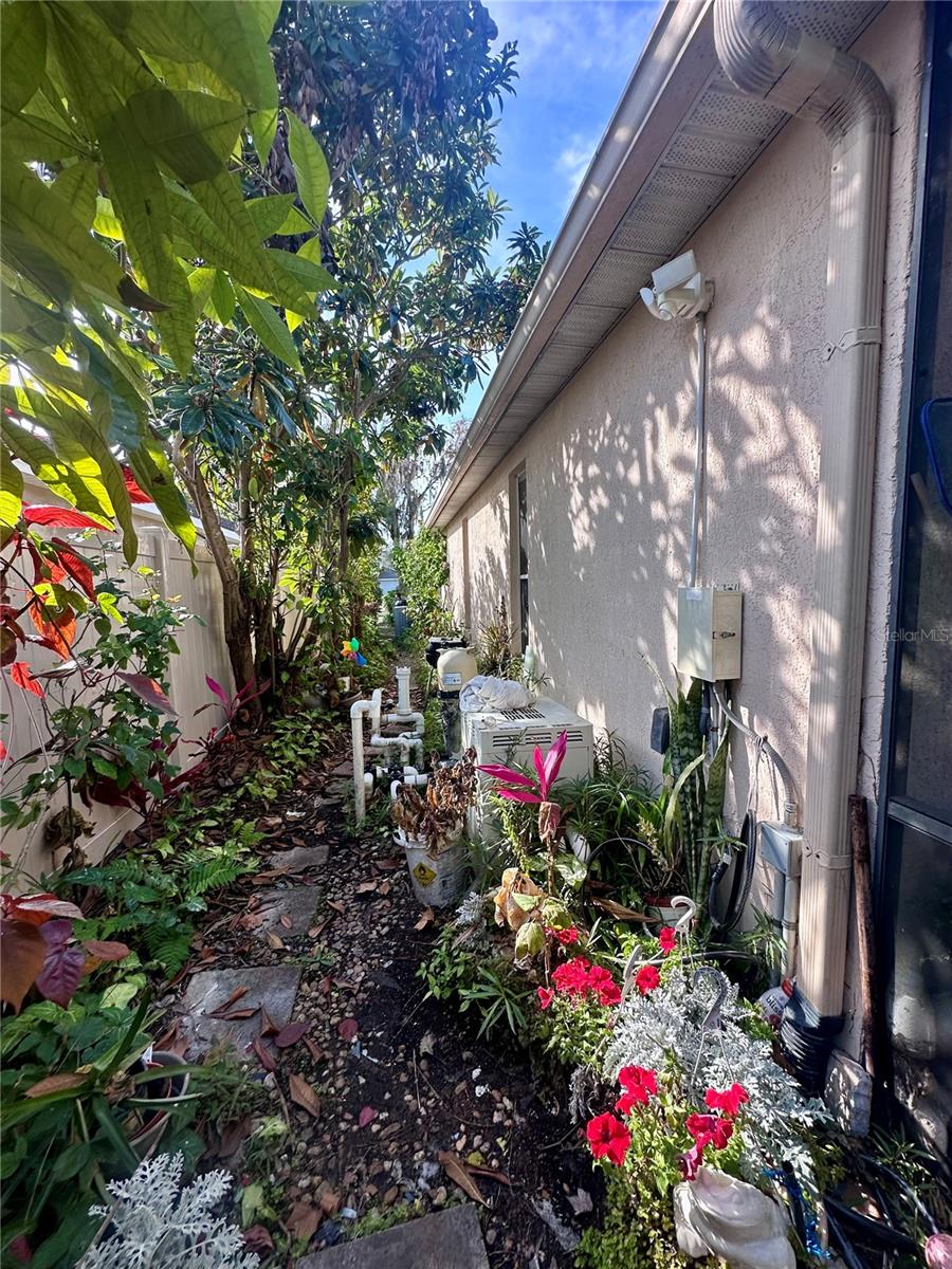 921 ROSINIA CT, ORLANDO, FL, 32828