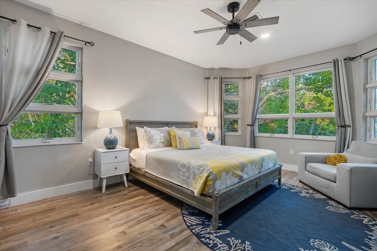 1021 99TH ST NW, BRADENTON, FL, 34209