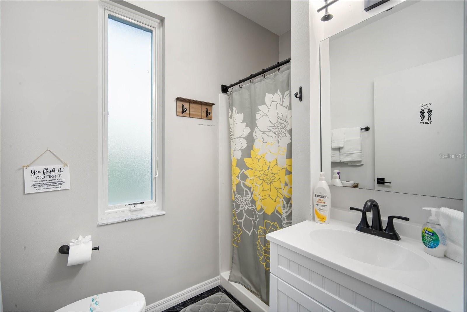 1021 99TH ST NW, BRADENTON, FL, 34209