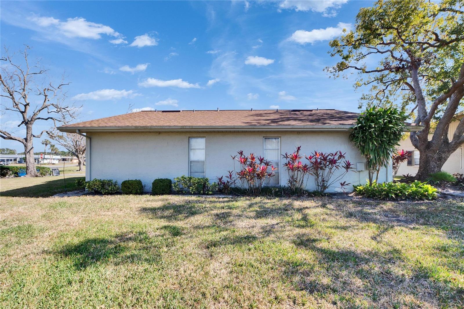 302 FRIAR CT #B, SUN CITY CENTER, FL, 33573
