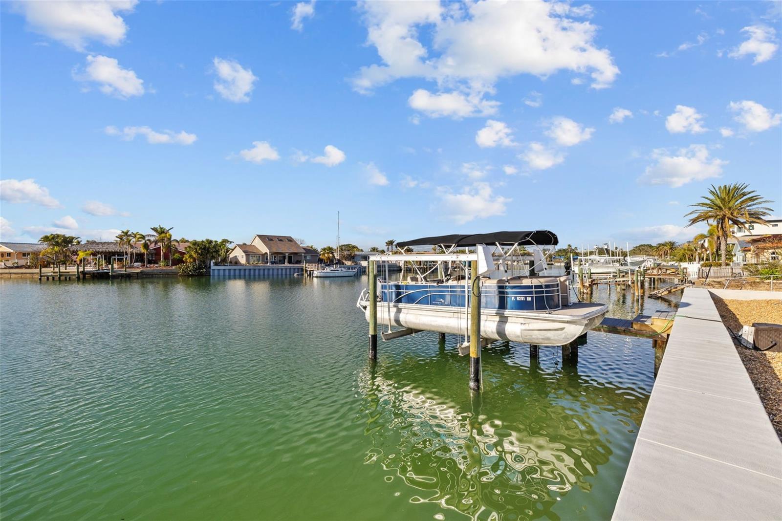 2762 W VINA DEL MAR BLVD, ST PETE BEACH, FL, 33706