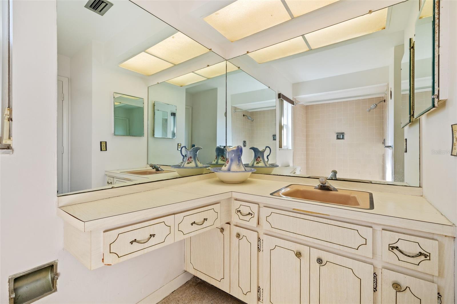 2762 W VINA DEL MAR BLVD, ST PETE BEACH, FL, 33706