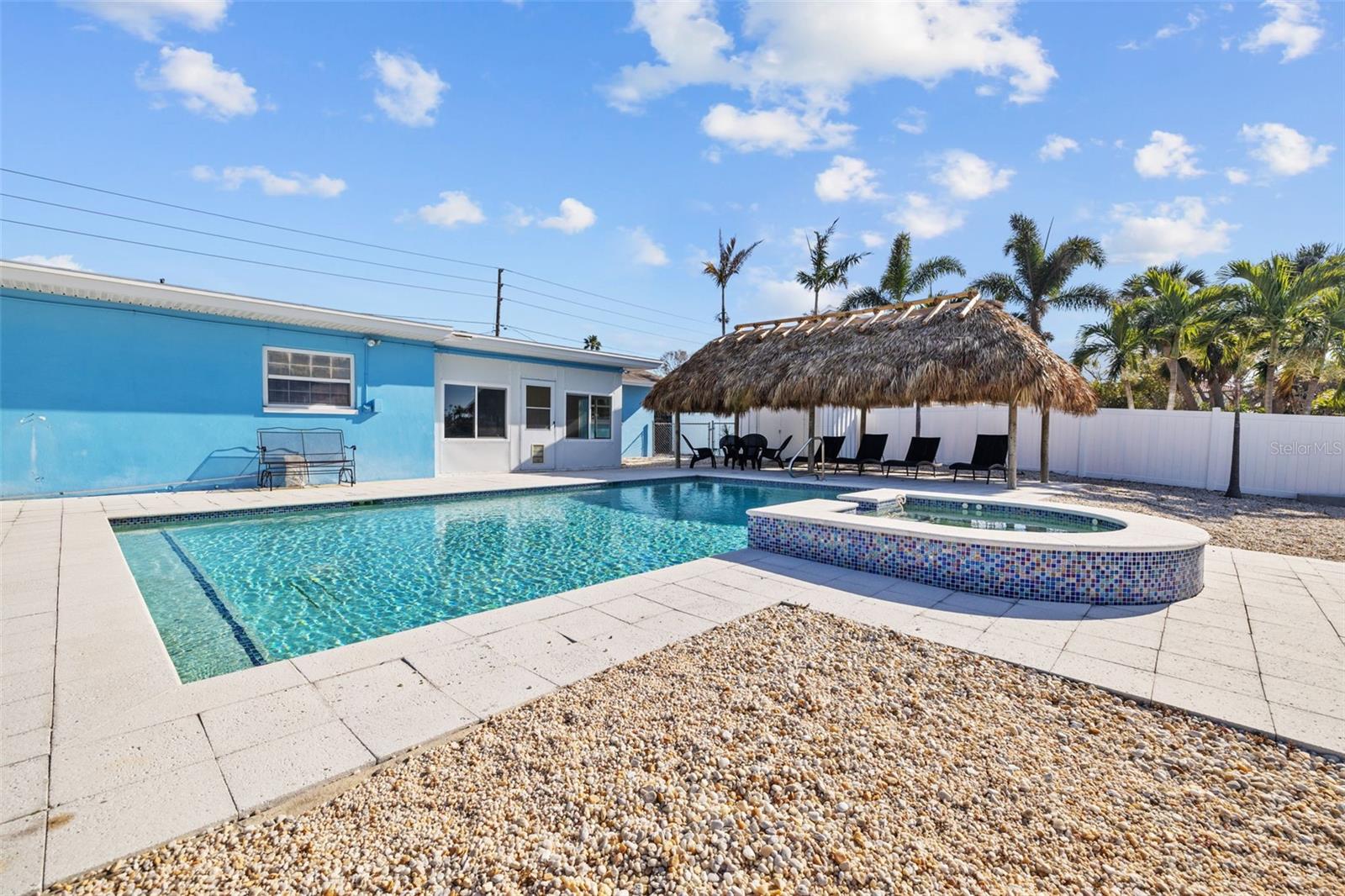 2762 W VINA DEL MAR BLVD, ST PETE BEACH, FL, 33706