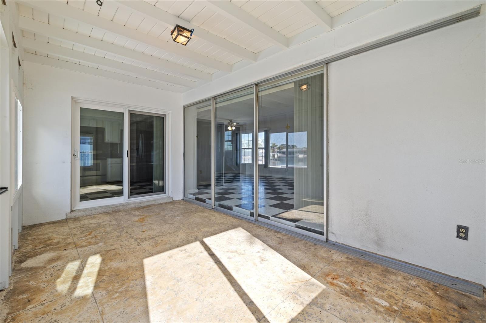 2762 W VINA DEL MAR BLVD, ST PETE BEACH, FL, 33706