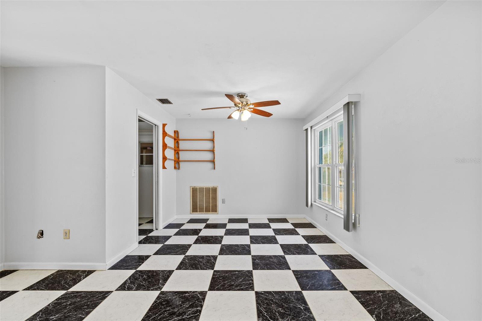 2762 W VINA DEL MAR BLVD, ST PETE BEACH, FL, 33706