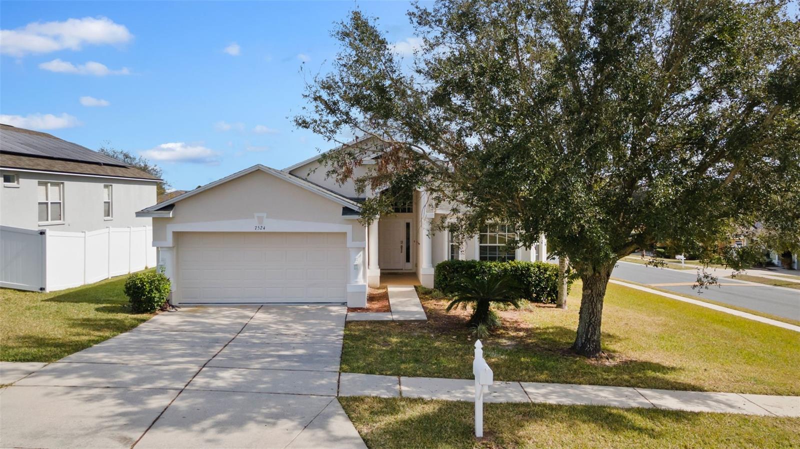 7524 MOUNT LAUREL DR, ZEPHYRHILLS, FL, 33540