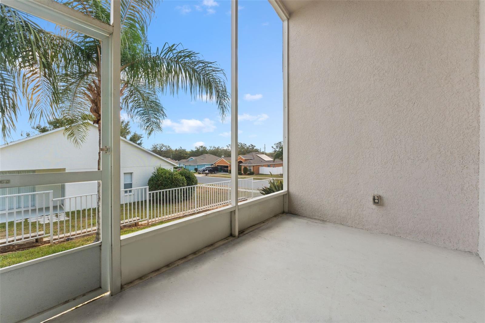 7524 MOUNT LAUREL DR, ZEPHYRHILLS, FL, 33540