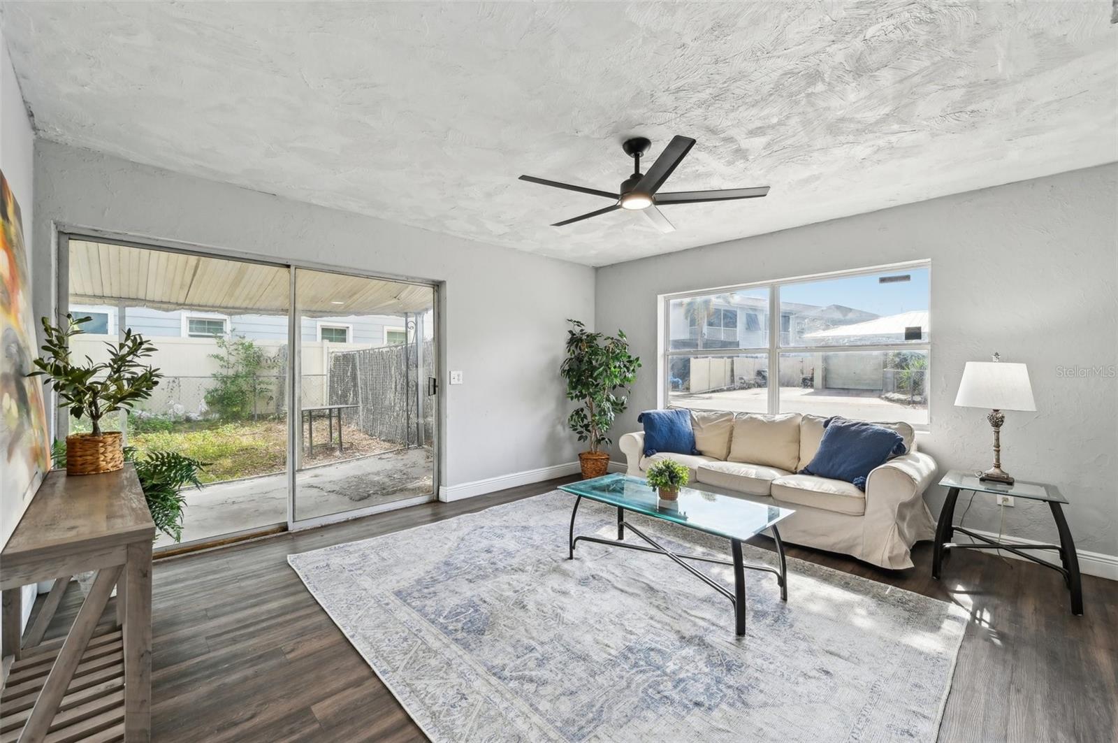 609 10TH AVE E, BRADENTON, FL, 34208