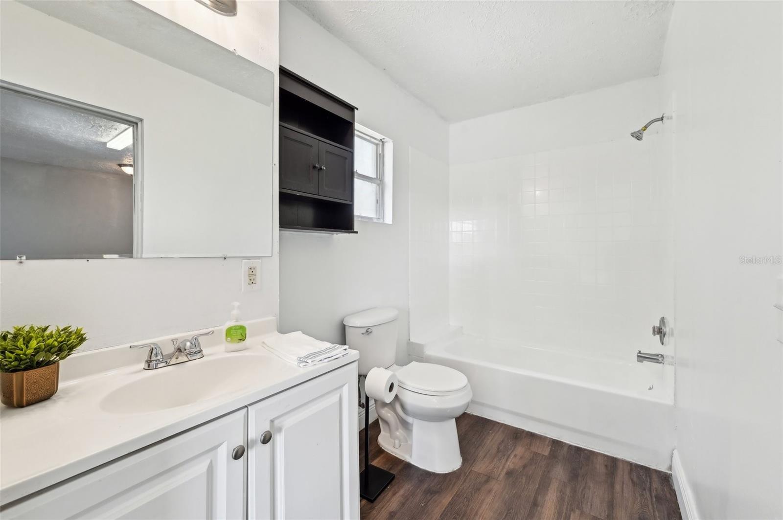 609 10TH AVE E, BRADENTON, FL, 34208