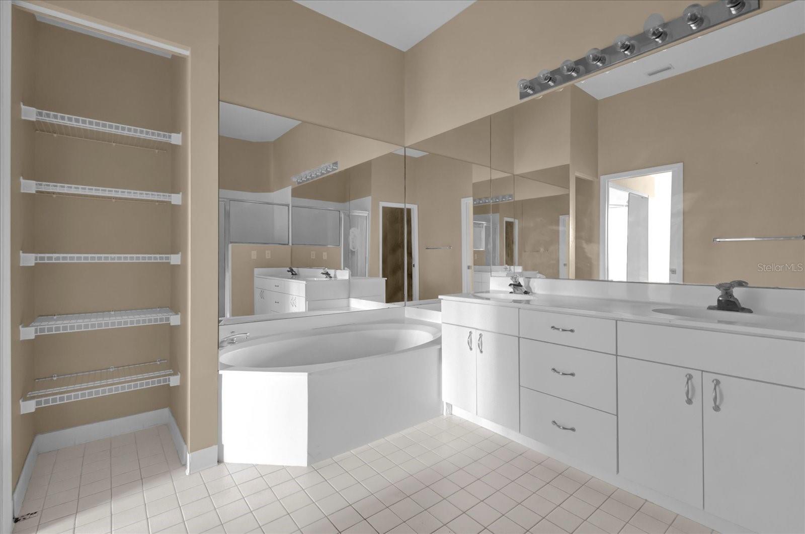 140 STRATFORD CT, HAINES CITY, FL, 33844
