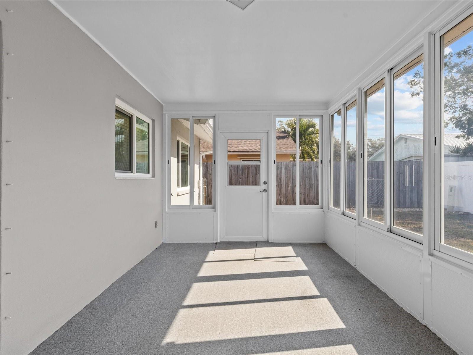 2921 CATHERINE DR, CLEARWATER, FL, 33759