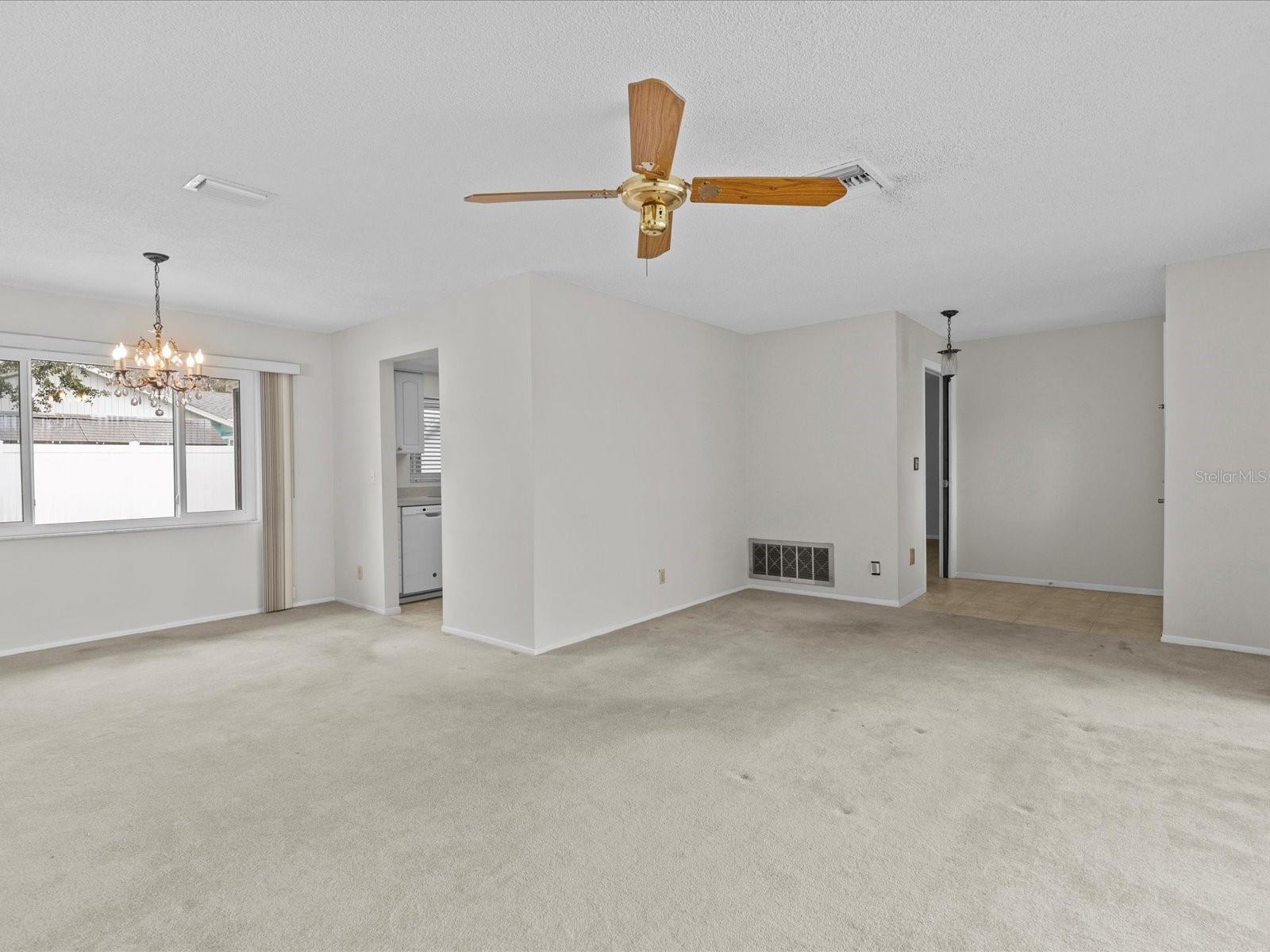 2921 CATHERINE DR, CLEARWATER, FL, 33759