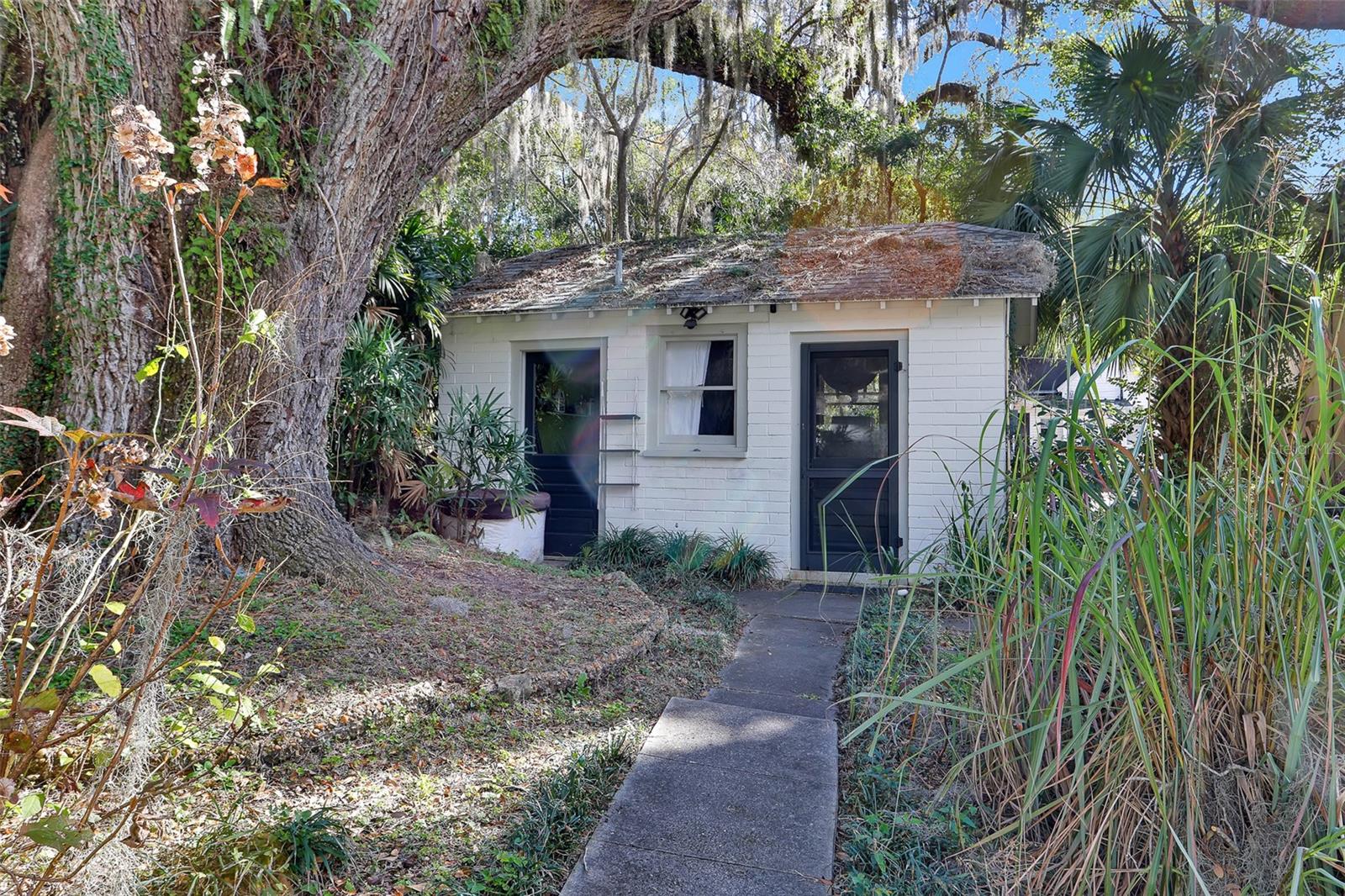 421 NE BOULEVARD, GAINESVILLE, FL, 32601