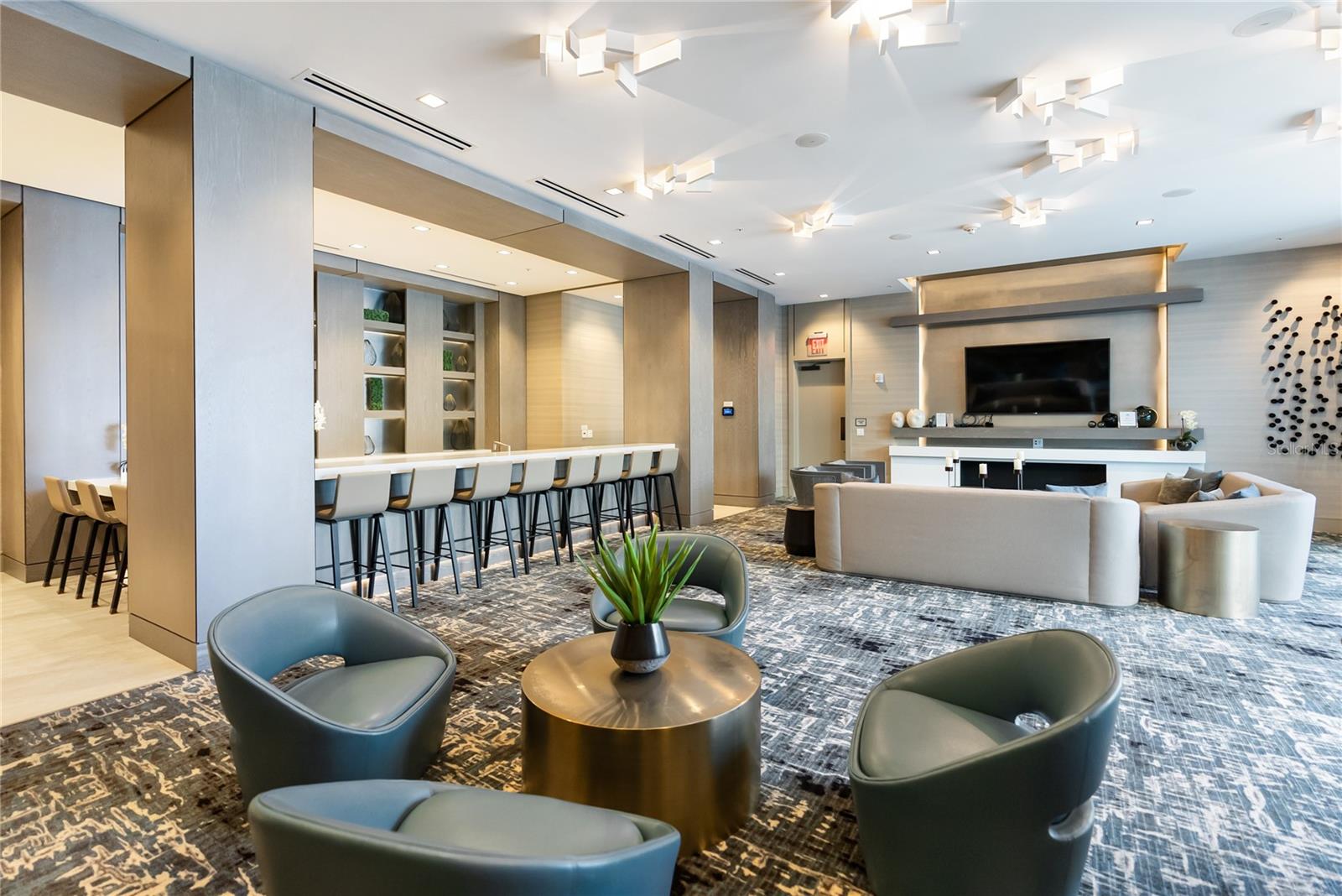 111 S PINEAPPLE AVE #607, SARASOTA, FL, 34236