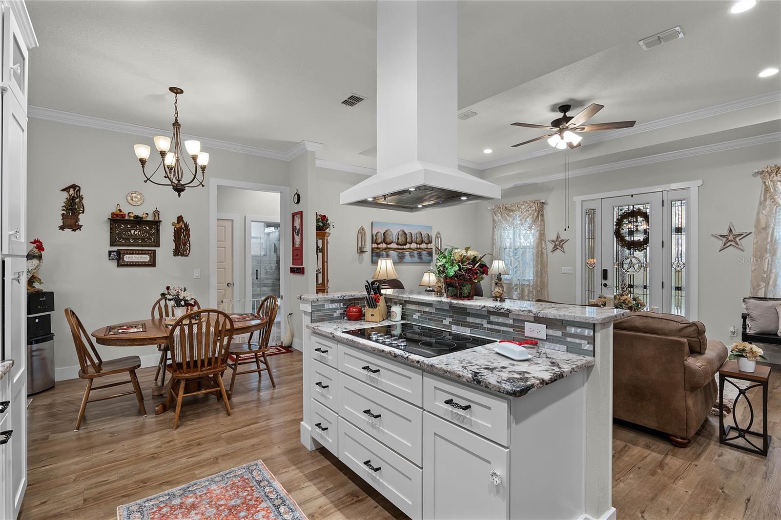 6832 MARYLAND AVE, GROVELAND, FL, 34736