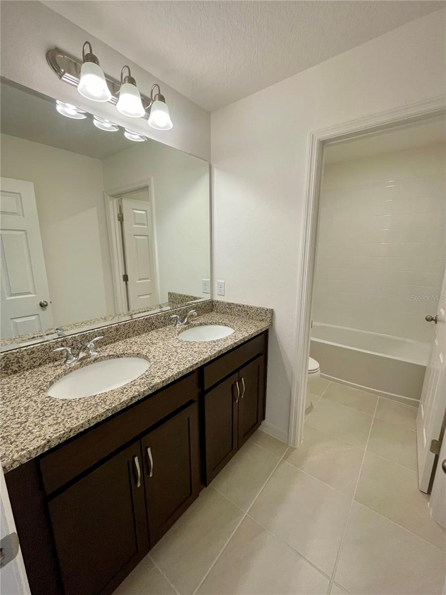 418 NORTH BLVD EAST, DAVENPORT, FL, 33837