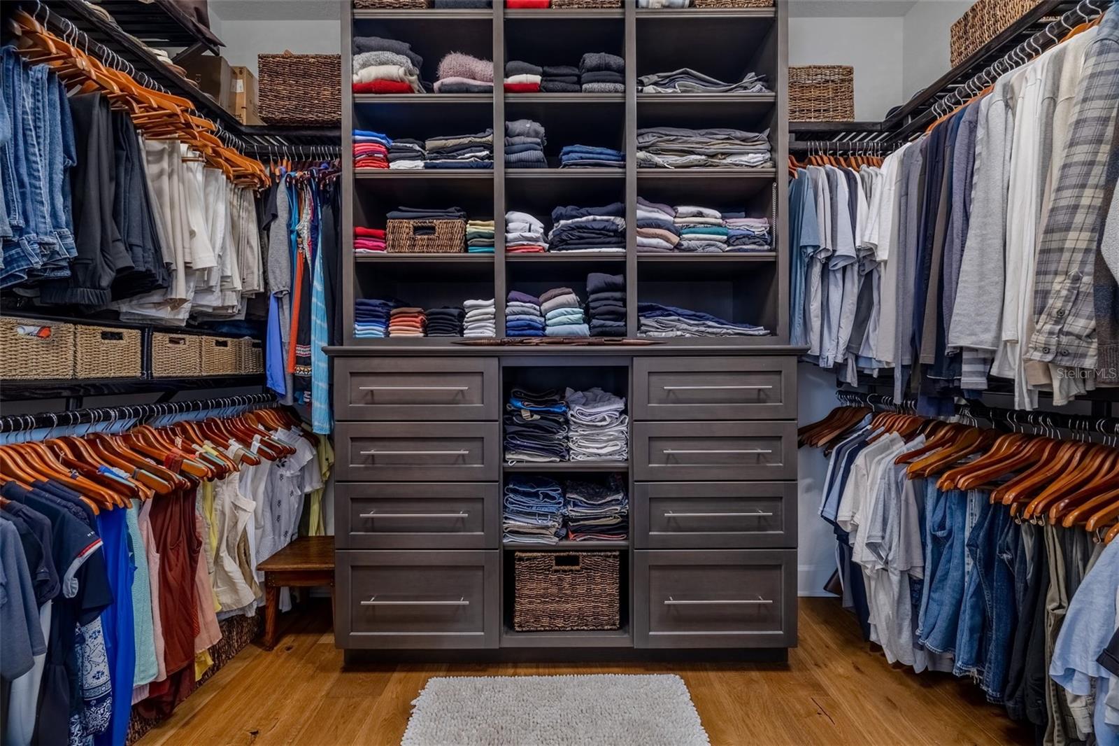 1137 AVERY MEADOWS WAY, DELAND, FL, 32724