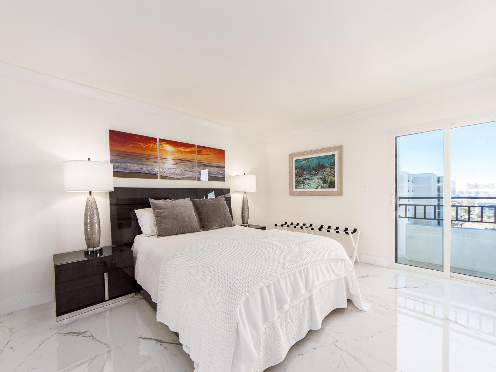 855 BAYWAY BLVD #804, CLEARWATER BEACH, FL, 33767