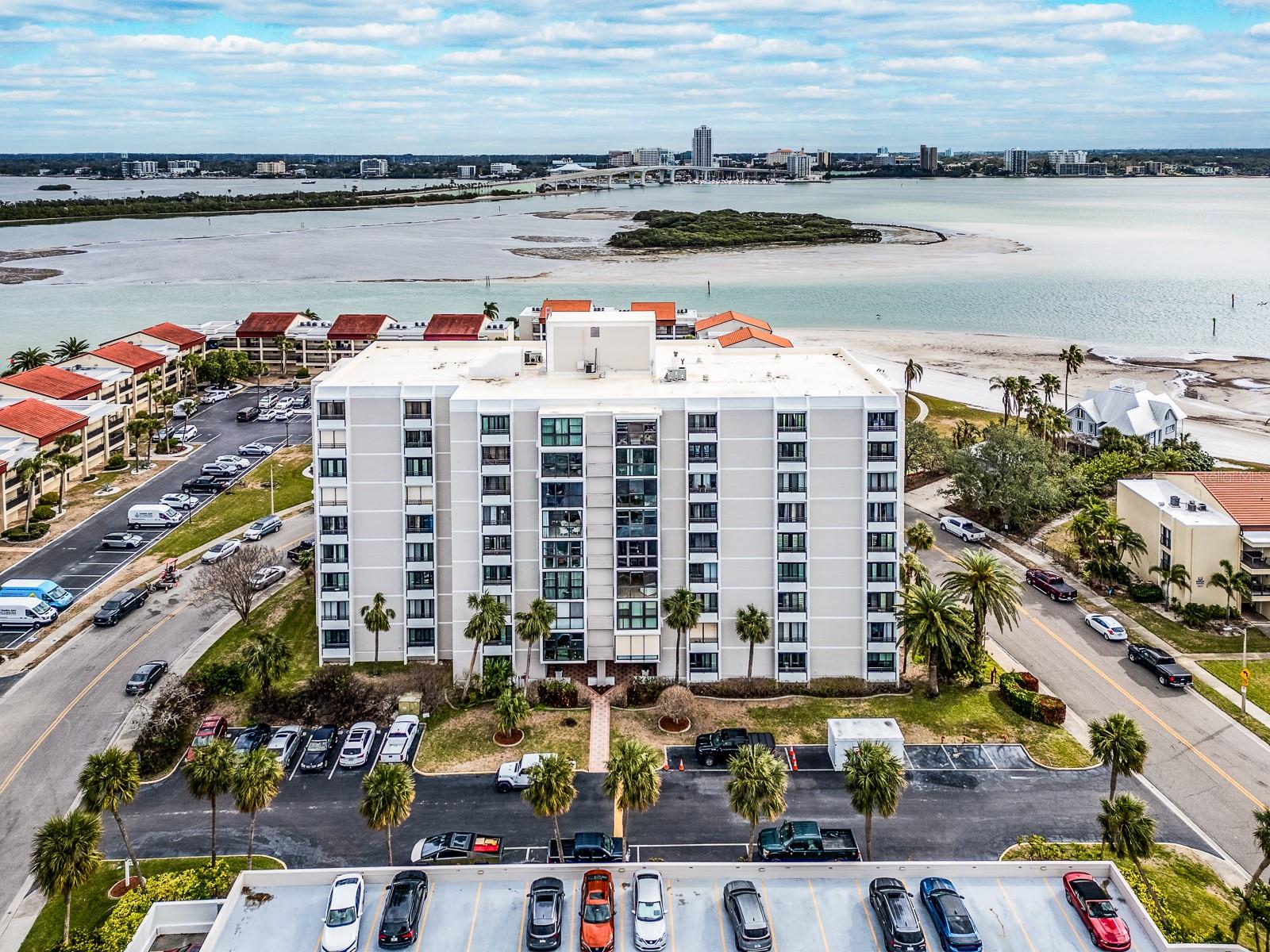 855 BAYWAY BLVD #804, CLEARWATER BEACH, FL, 33767