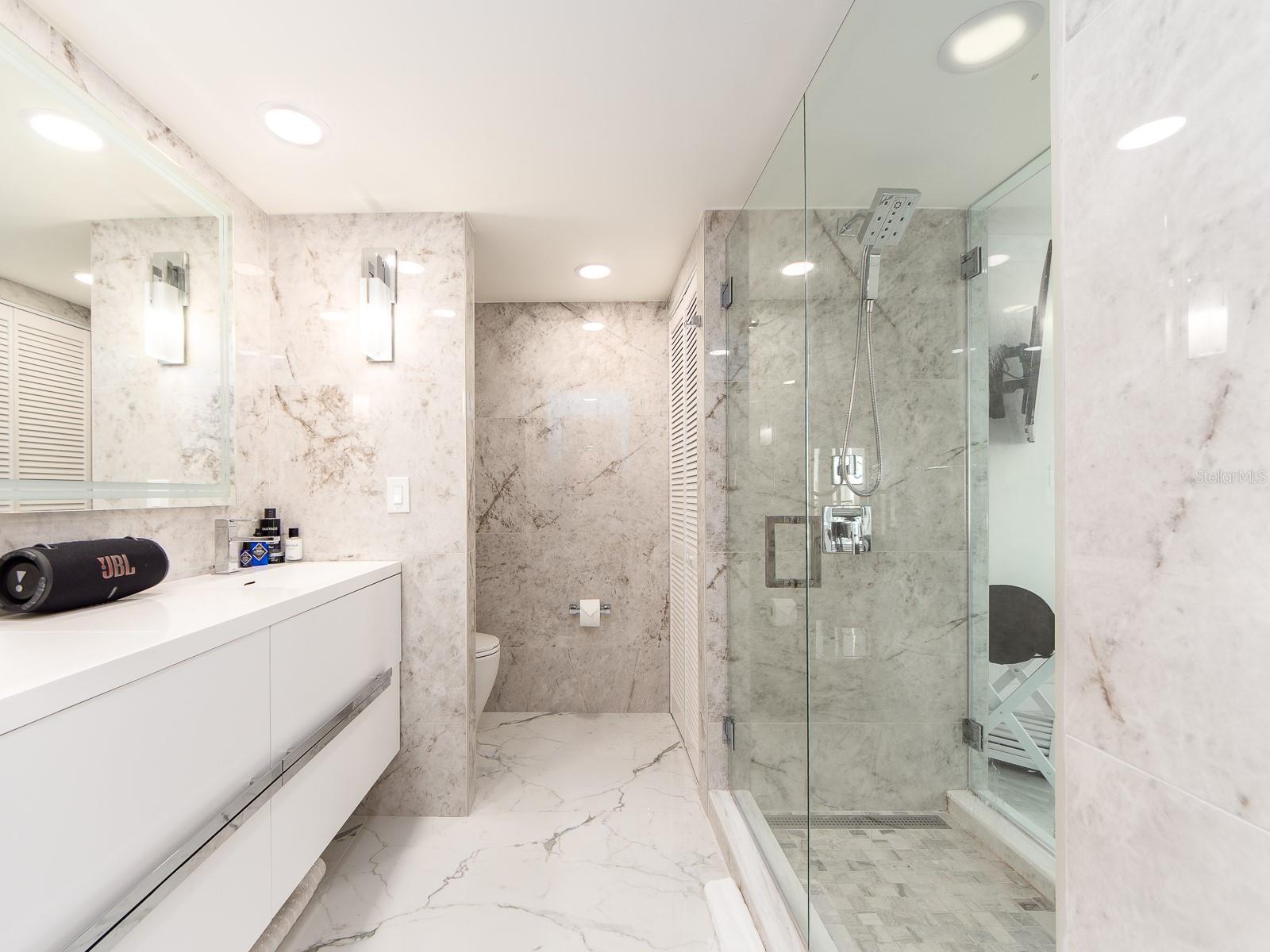 855 BAYWAY BLVD #804, CLEARWATER BEACH, FL, 33767