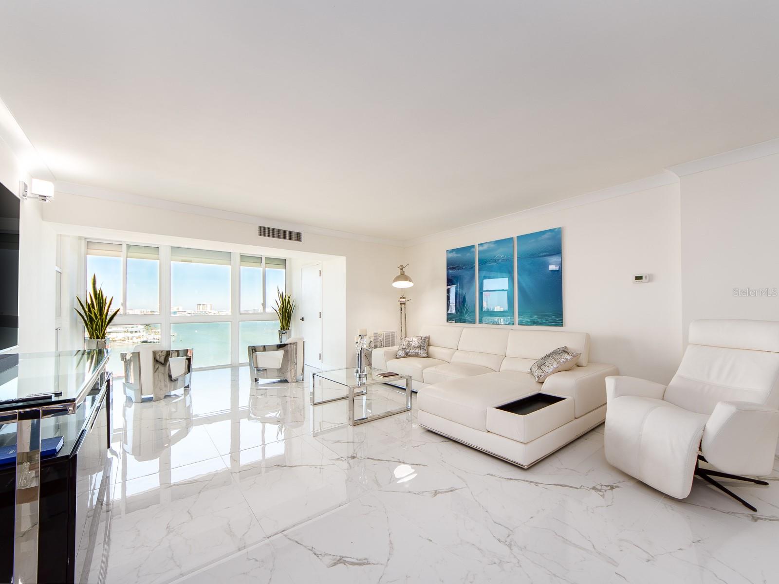 855 BAYWAY BLVD #804, CLEARWATER BEACH, FL, 33767